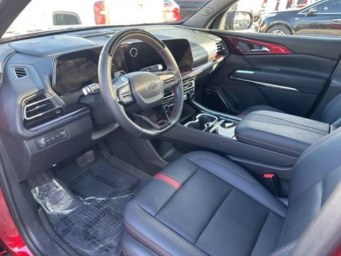 Used 2024 Chevrolet Traverse RS w/ LPO, Floor Liner Package image 37