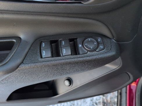 Certified 2023 Chevrolet Equinox LT image 9