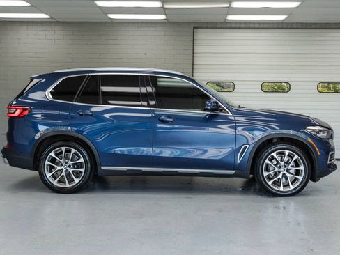 Used 2022 BMW X5 xDrive40i w/ Climate Comfort Package AWD/4WD image 3