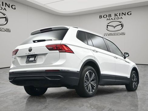 Used 2024 Volkswagen Tiguan SE image 14