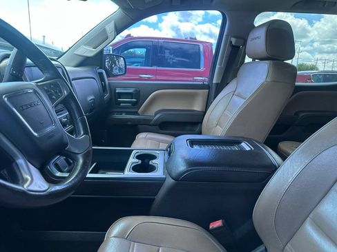 Used 2017 GMC Sierra 1500 Denali AWD/4WD image 4