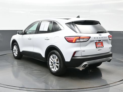 Used 2020 Ford Escape SE AWD/4WD image 4