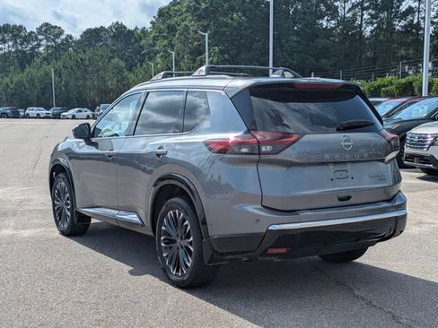 Used 2025 Nissan Rogue Platinum w/ Platinum Premium Package AWD/4WD image 5