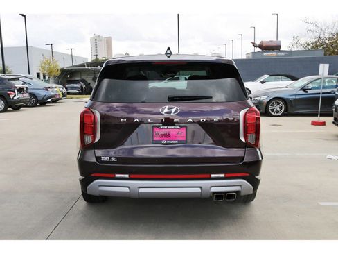 Used 2024 Hyundai Palisade Limited image 8
