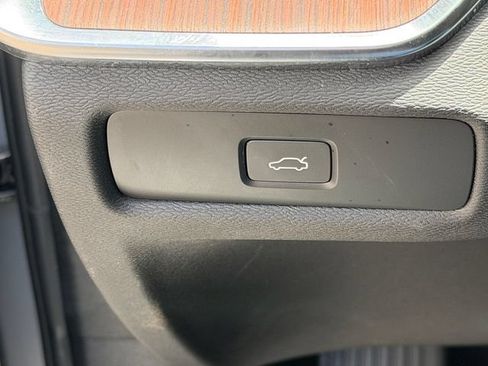 Certified 2023 Volvo S60 B5 Plus w/ Climate Package AWD/4WD image 27