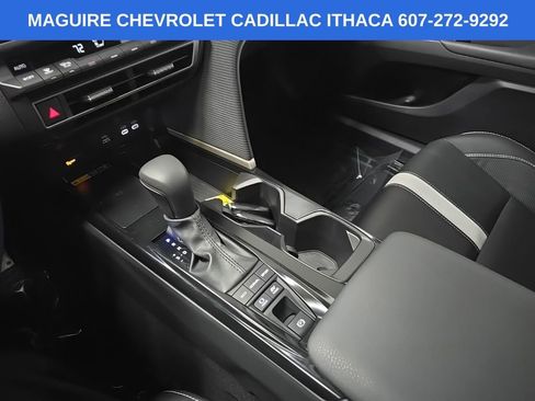 Used 2025 Toyota Camry SE w/ Convenience Package AWD/4WD image 26