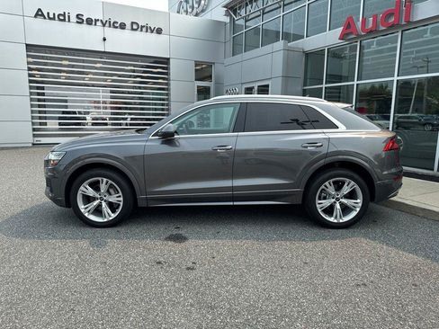 Used 2023 Audi Q8 Premium Plus AWD/4WD image 9