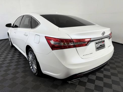 Used 2016 Toyota Avalon Limited FWD image 15