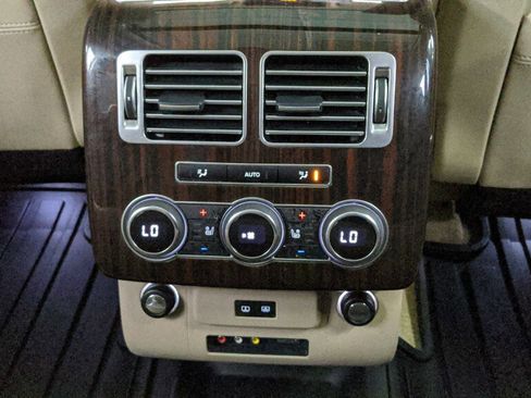 Used 2015 Land Rover Range Rover Long Wheelbase Supercharged image 24