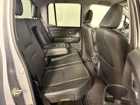 Used 2017 Honda Ridgeline RTL-T image 19