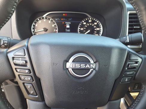 Used 2024 Nissan Frontier SL w/ Technology Package image 28