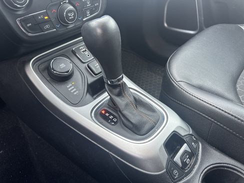 Used 2021 Jeep Compass Latitude w/ Convenience Group image 4