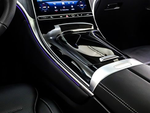 New 2026 Mercedes-Benz GLC 300 4MATIC image 6