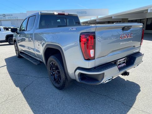 New 2026 GMC Sierra 1500 Elevation w/ Elevation Premium Package AWD/4WD image 7