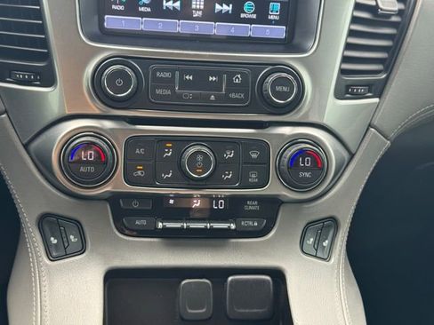 Used 2020 Chevrolet Tahoe LT RWD image 24