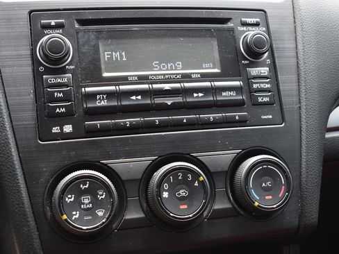 Used 2014 Subaru Impreza 2.0i image 13