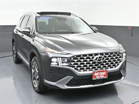 Used 2022 Hyundai Santa Fe Limited w/ Cargo Package FWD image 3