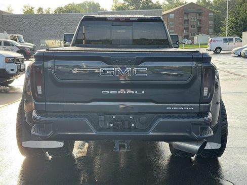 Used 2020 GMC Sierra 3500 Denali w/ Denali Ultimate Package AWD/4WD image 4
