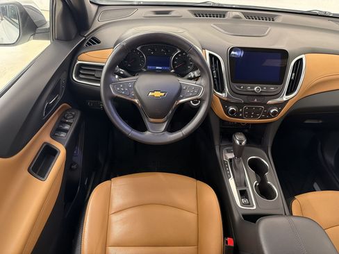 Used 2019 Chevrolet Equinox Premier FWD image 4