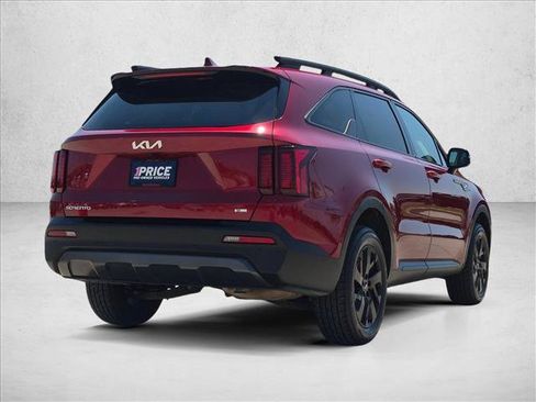 Used 2023 Kia Sorento S w/ Panoramic Sunroof Package AWD/4WD image 5