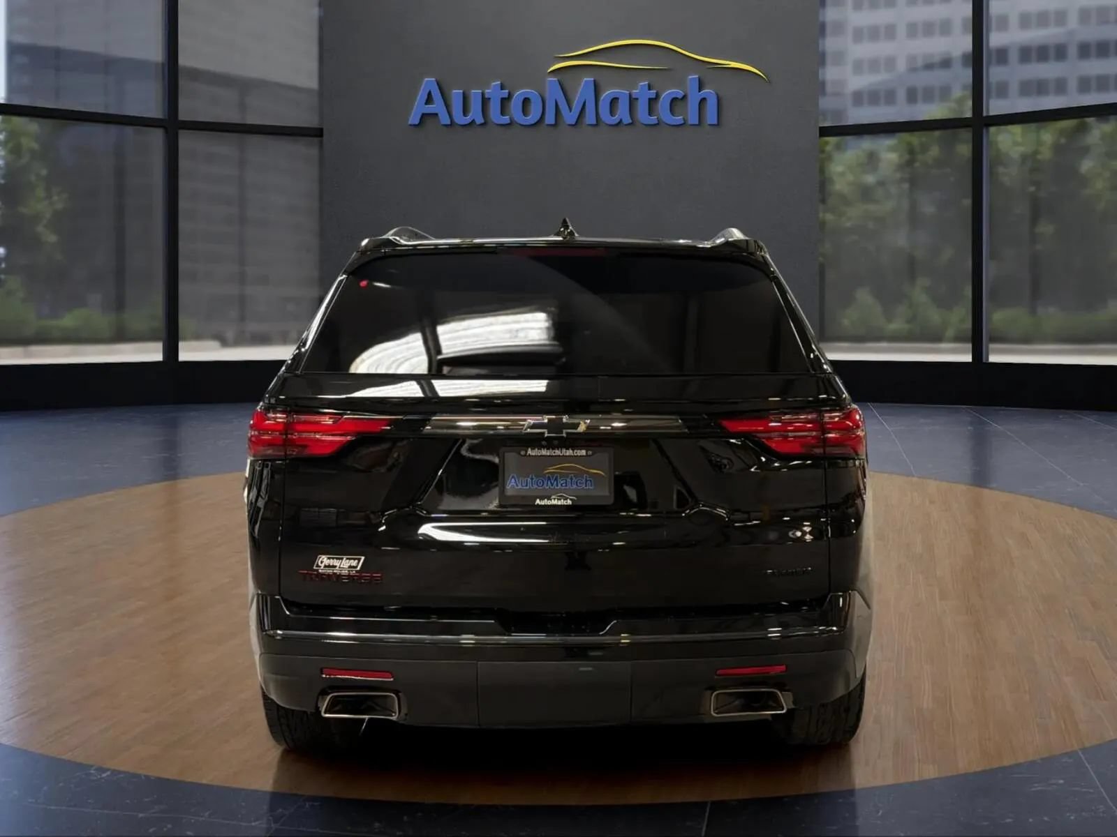 Used 2023 Chevrolet Traverse Premier w/ Redline Edition FWD image 10