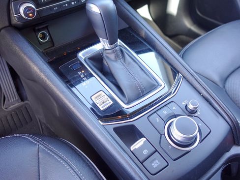 Certified 2025 MAZDA CX-5 AWD 2.5 S w/ Preferred Package image 18