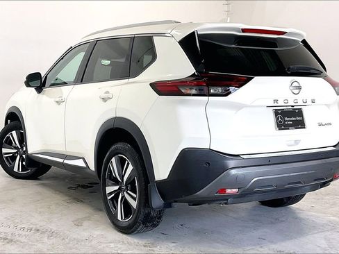 Used 2023 Nissan Rogue SL AWD/4WD image 11