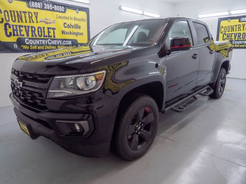 Used 2022 Chevrolet Colorado LT w/ Redline Special Edition image 4