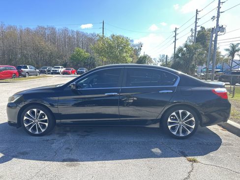 Used 2014 Honda Accord Sport image 2