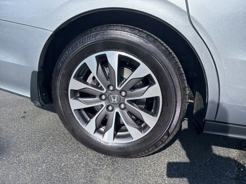 Certified 2021 Honda Odyssey EX-L image 6