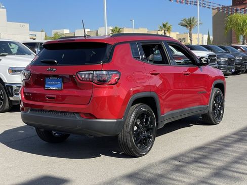 New 2026 Jeep Compass Latitude image 6
