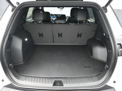 New 2026 Chevrolet Equinox LT FWD image 28