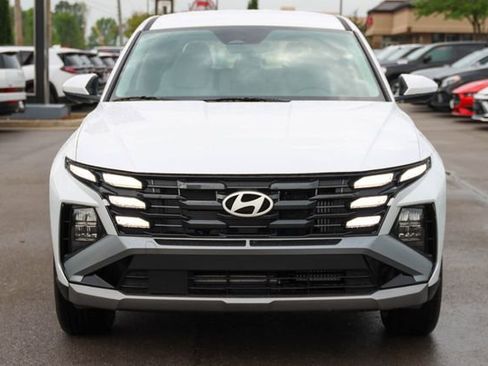 New 2026 Hyundai Tucson Blue SE AWD/4WD image 2
