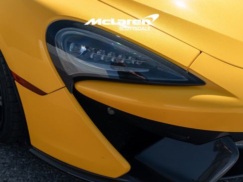 Used 2017 McLaren 570S Coupe RWD image 18