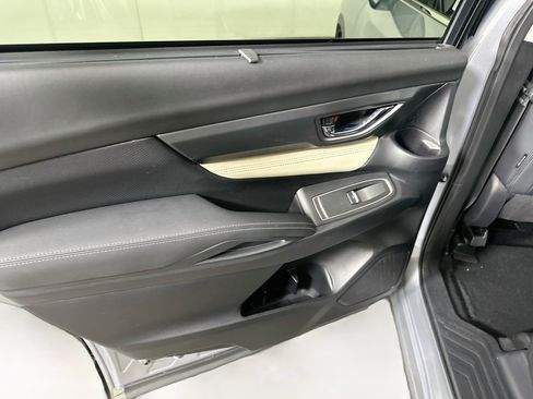 Used 2022 Subaru Ascent Limited AWD/4WD image 25