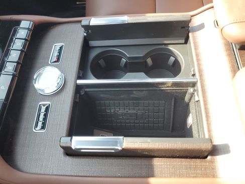 New 2026 Lincoln Navigator Reserve image 26