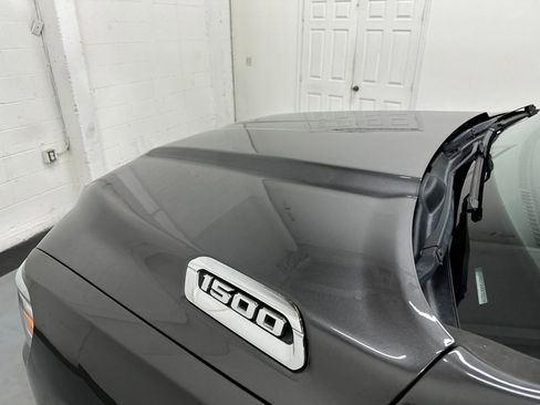 Used 2019 RAM 1500 Big Horn RWD image 17
