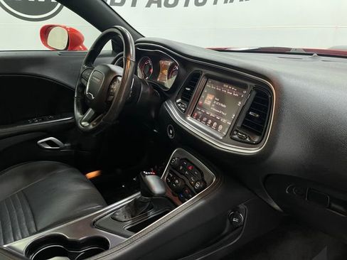 Used 2016 Dodge Challenger R/T Plus image 22
