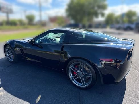 Used 2007 Chevrolet Corvette Z06 w/ Preferred Equipment Group RWD image 3