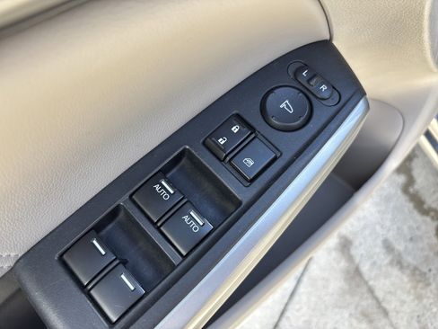 Used 2009 Honda Accord EX-L image 13
