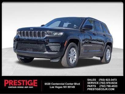New 2025 Jeep Grand Cherokee Laredo w/ Luxury Tech Group I