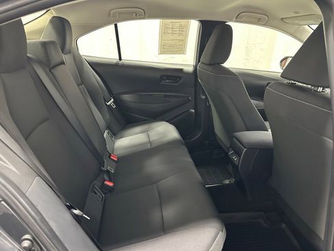 Used 2025 Toyota Corolla LE FWD image 54