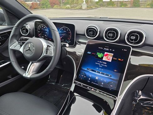 Used 2025 Mercedes-Benz C 300 C 300 image 11