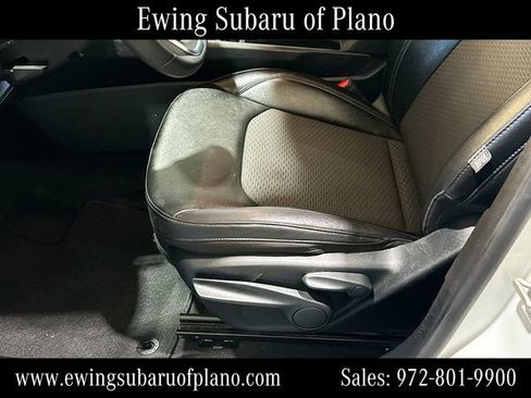 Used 2024 Jeep Compass Latitude AWD/4WD image 19