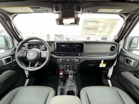 New 2026 Jeep Gladiator Mojave AWD/4WD image 9