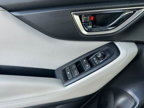 Used 2024 Subaru Forester Premium image 12