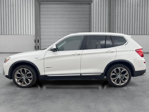 Used 2017 BMW X3 xDrive28i w/ Premium Package image 29