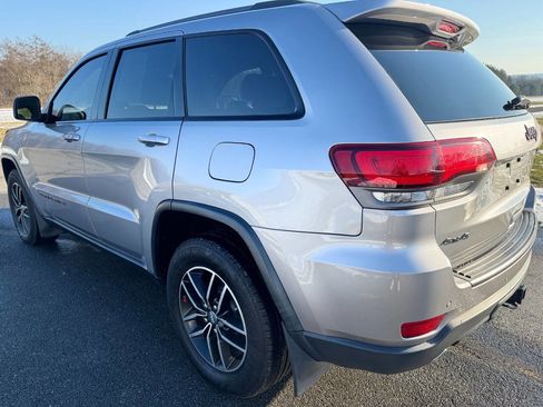 Used 2017 Jeep Grand Cherokee Trailhawk image 14