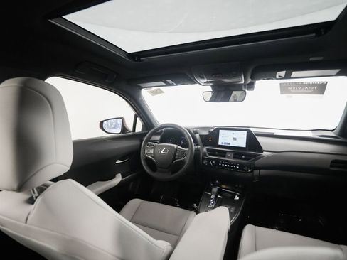 Certified 2025 Lexus UX 300h FWD w/ Accessory Package (Z1) image 16