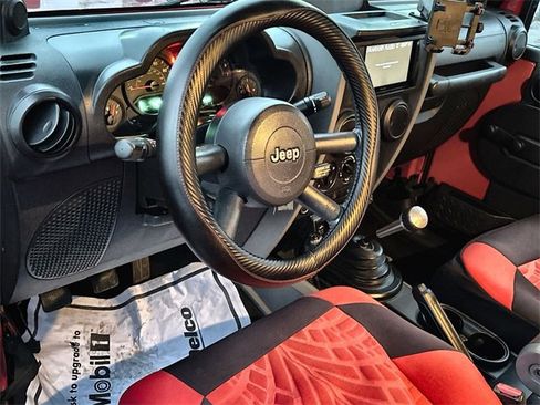 Used 2007 Jeep Wrangler X image 10